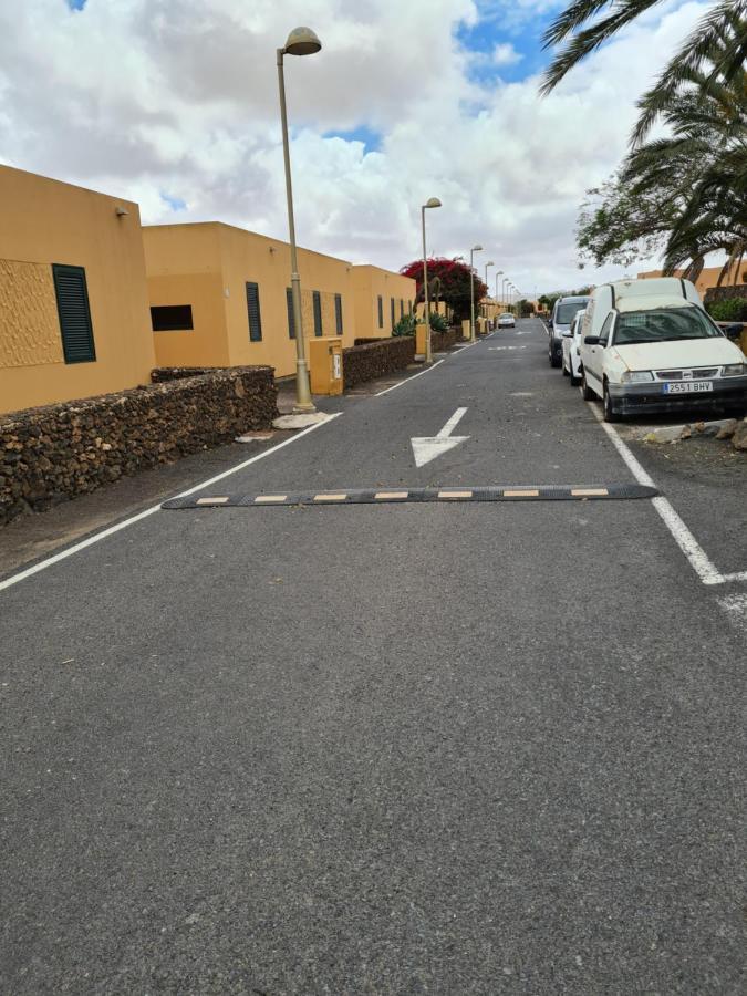 Amagante Hostel Corralejo Exterior photo